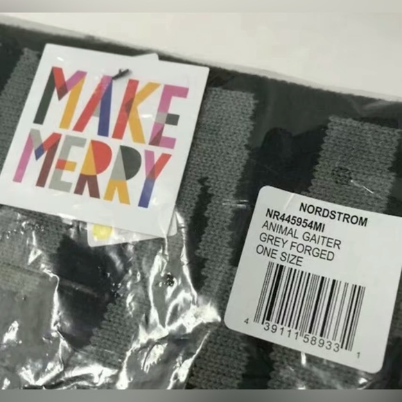 Zelle animal print gaitor scarf NWT - Picture 2 of 4